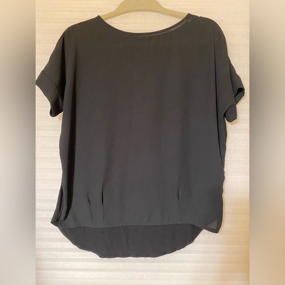 Limited Short sleeve blouse in black
